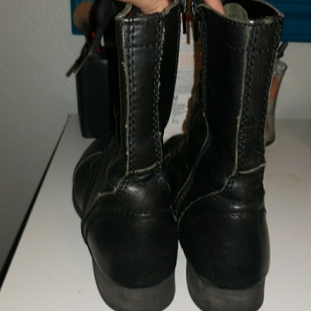 Steve Madden Troopa Boots